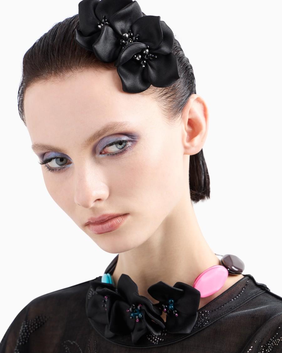 The World Of Armani FERMAGLIO IN MISTO SETA A FORMA DI FIORE