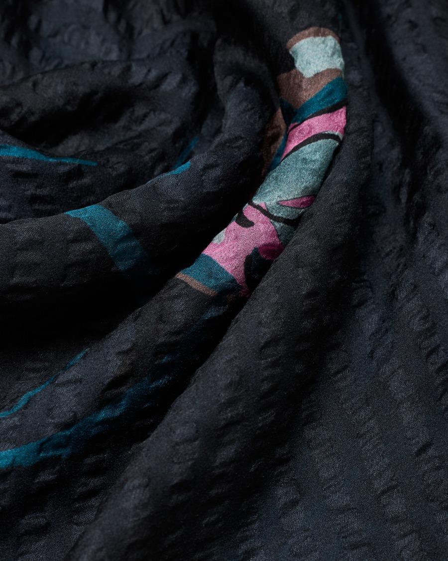 The World Of Armani FOULARD A TRIANGOLO IN SETA STAMPATA