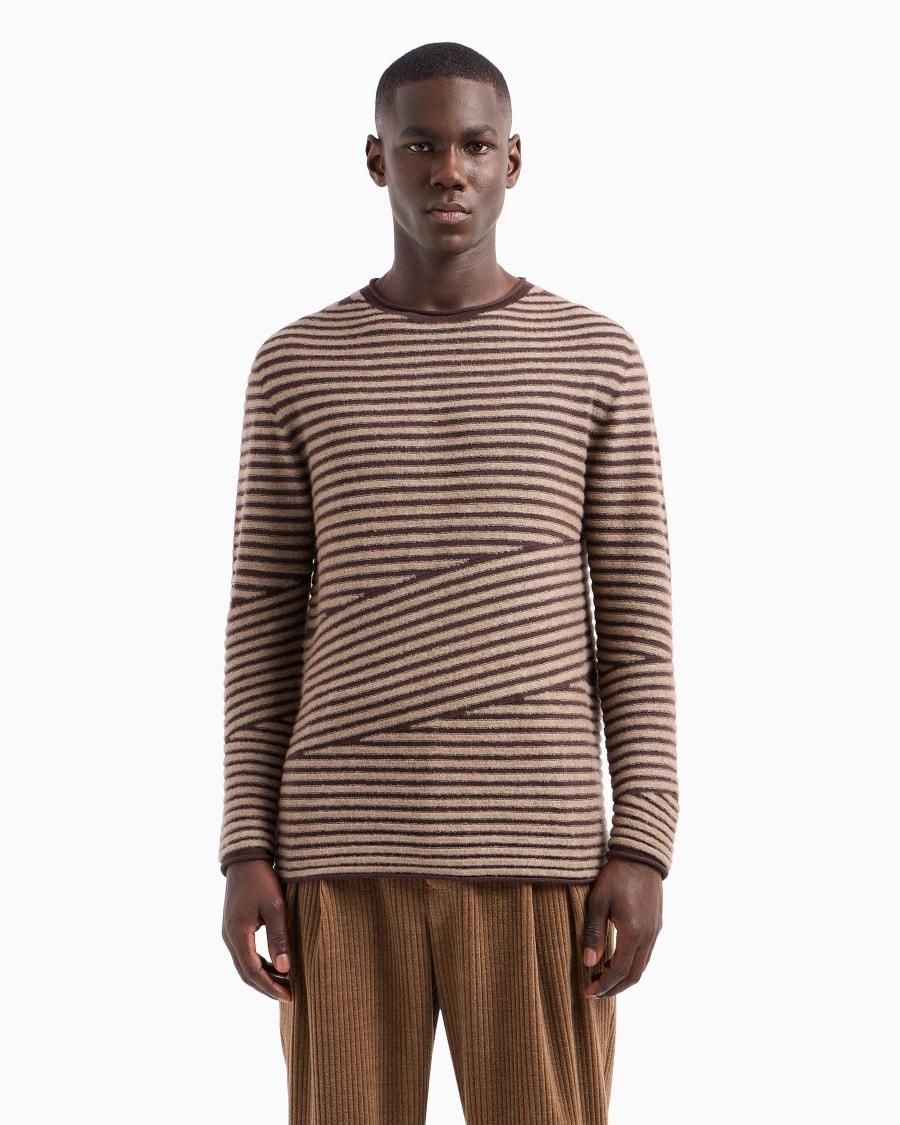 The World Of Armani MAGLIA GIROCOLLO IN LANA VERGINE CASHMERE E SETA BOUCLÉ