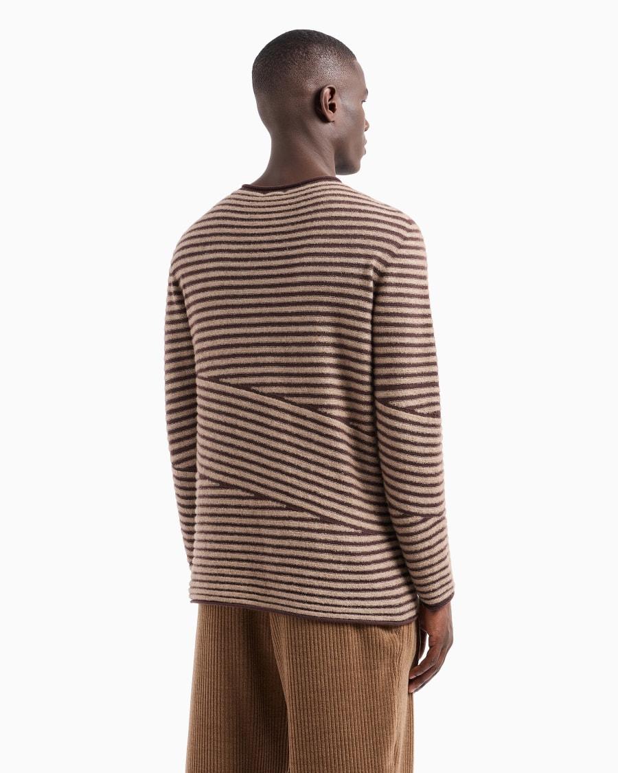 The World Of Armani MAGLIA GIROCOLLO IN LANA VERGINE CASHMERE E SETA BOUCLÉ