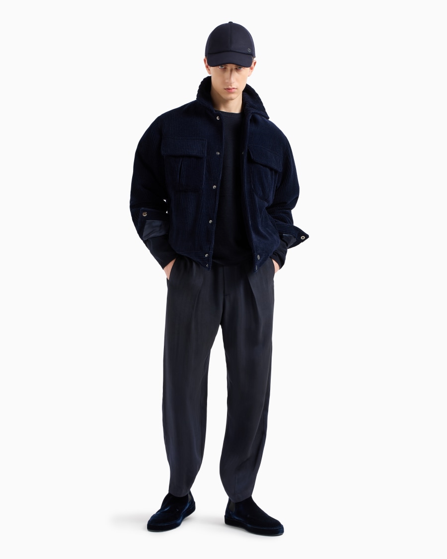 The World Of Armani MAGLIA GIROCOLLO IN MISTO LANA VERGINE CON LOGO JACQUARD