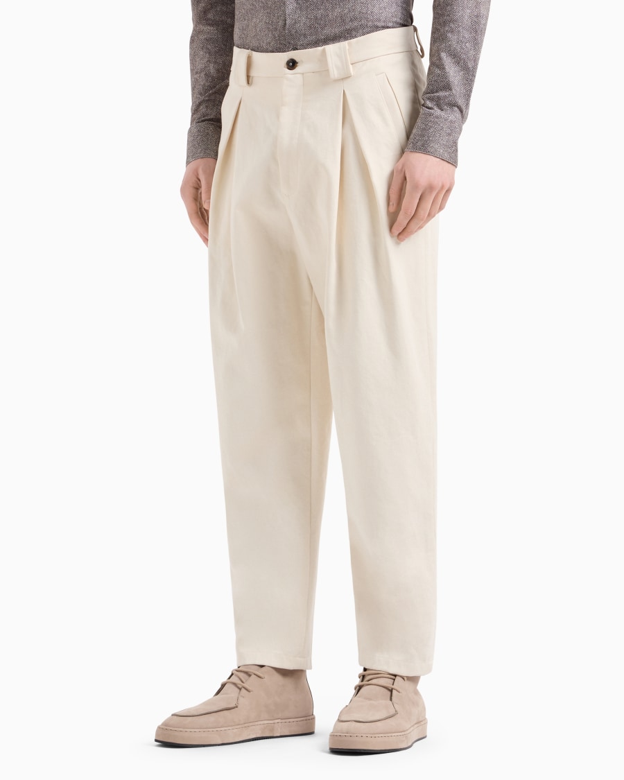 The World Of Armani PANTALONI A UNA PINCE IN GABARDINE DI COTONE