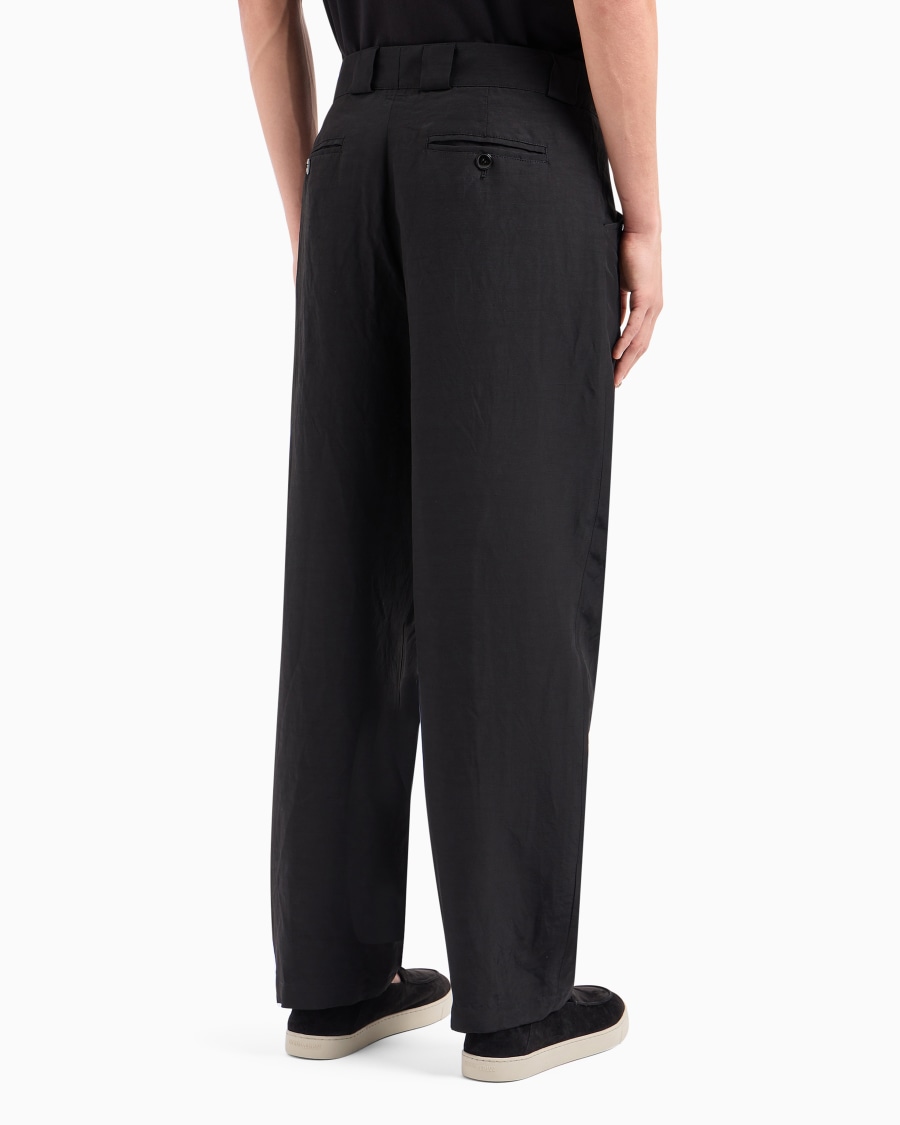 The World Of Armani PANTALONI A UNA PINCE IN TELA DI VISCOSA E LINO