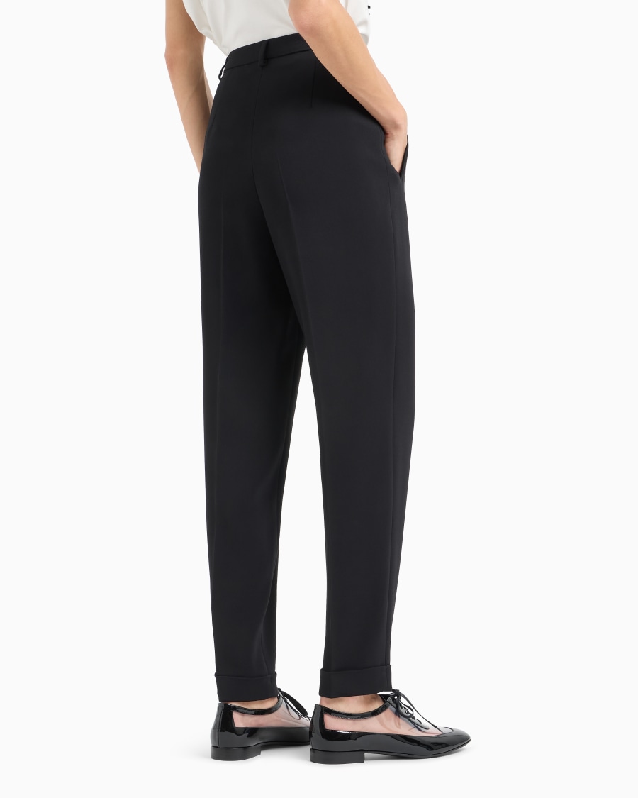 The World Of Armani PANTALONI DRITTI A UNA PINCE IN CADY DI VISCOSA