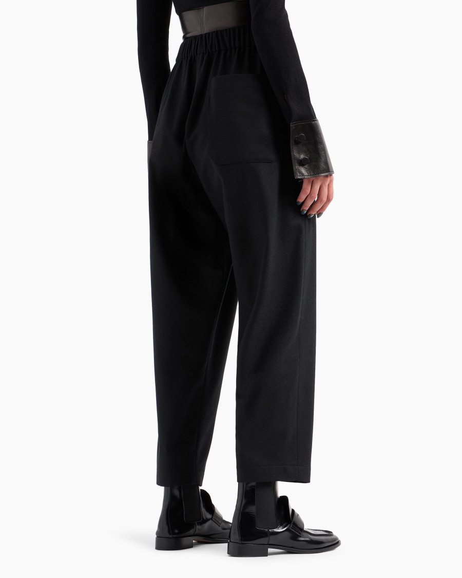 The World Of Armani PANTALONI MORBIDI IN FLANELLA LANA E CASHMERE