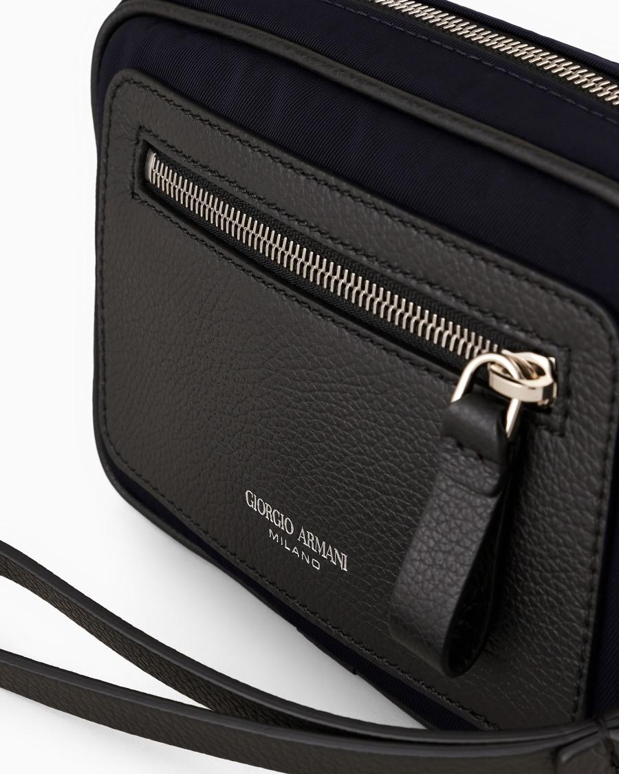 The World Of Armani POCHETTE IN NYLON E PELLE GRANATA