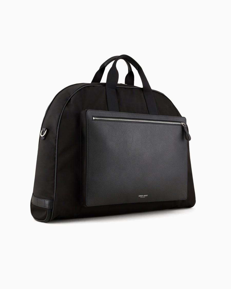 The World Of Armani PORTA ABITI IN NYLON PELLE GRANATA ASV