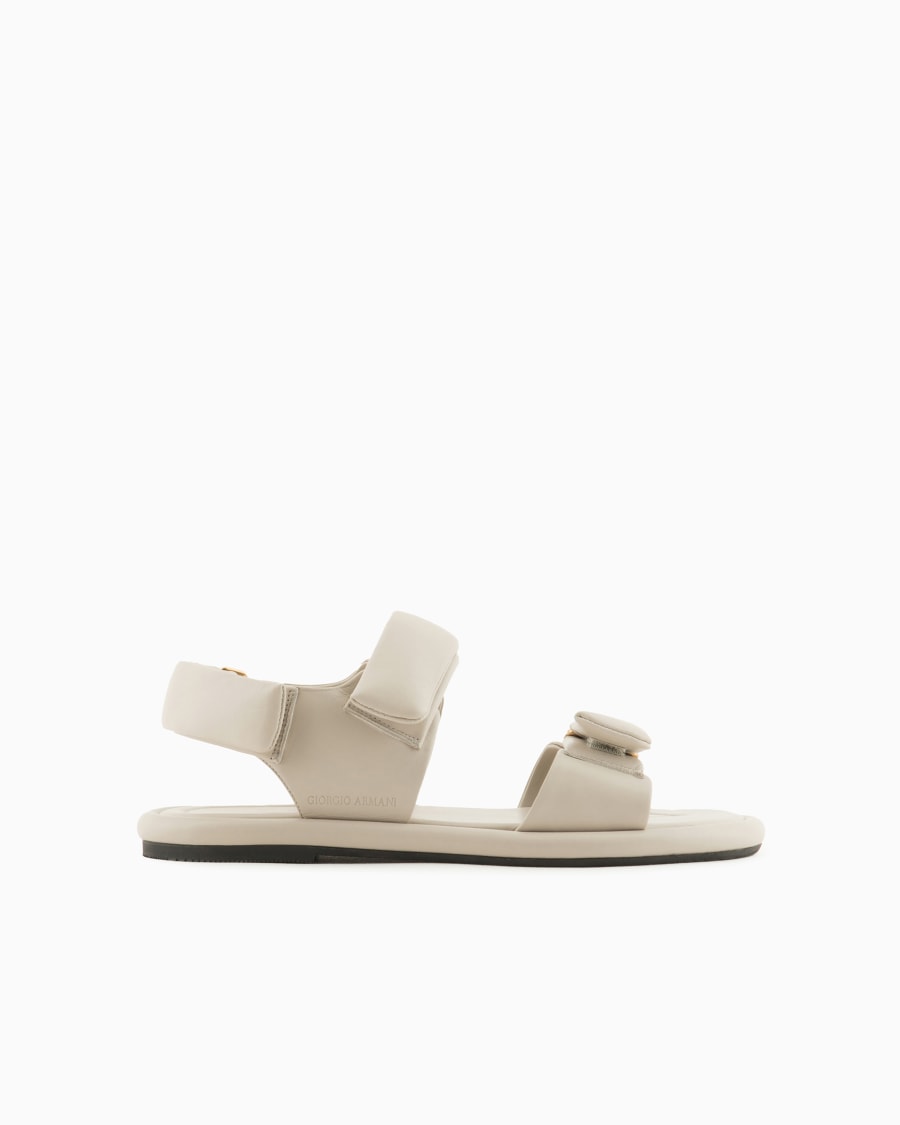 The world of armani SANDALI FLAT IN NAPPA IMBOTTITA