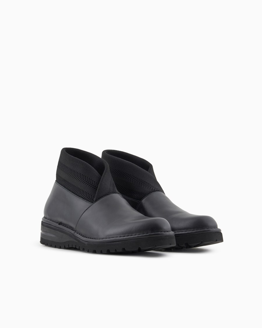 The World Of Armani STIVALETTI IN PELLE E DETTAGLI IN MAGLIA