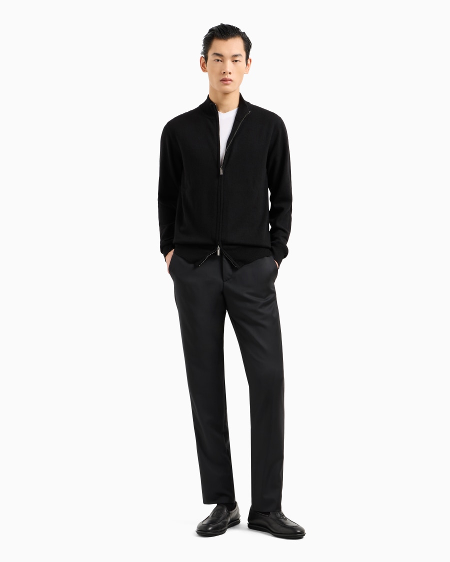 The World Of Armani T-SHIRT CON SCOLLO A V ICON IN JERSEY DI VISCOSA STRETCH