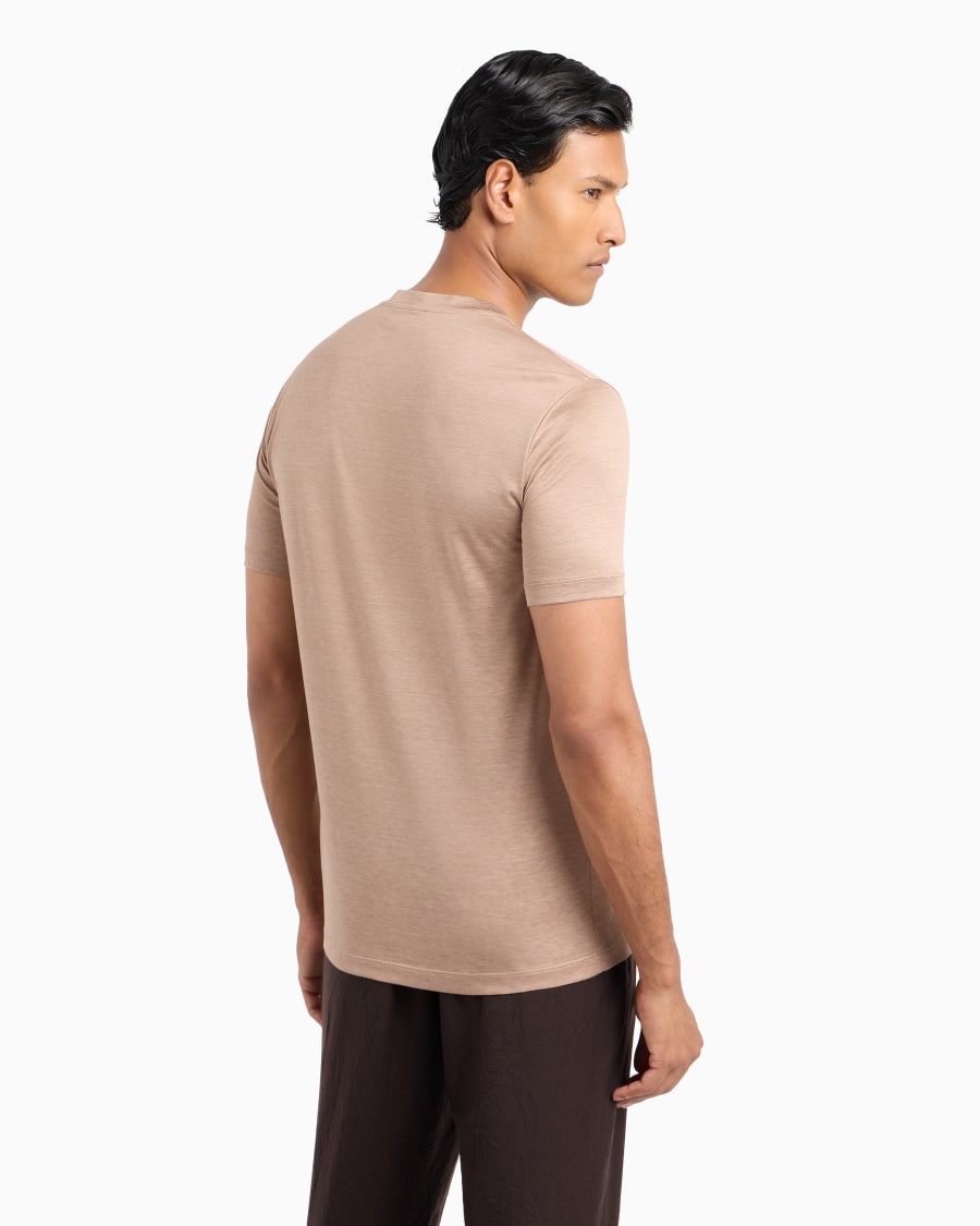 The World Of Armani T-SHIRT IN JERSEY RASATO DI MISTO SETA E COTONE