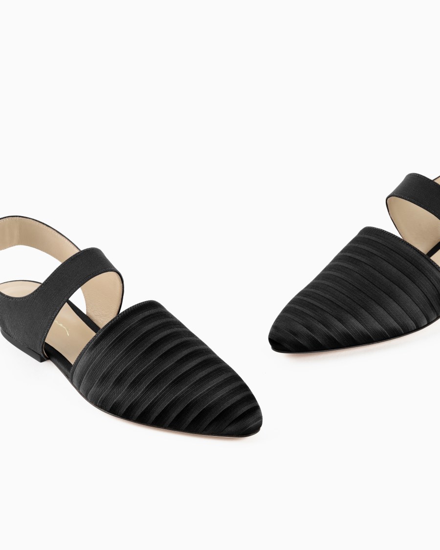 The World Of Armani BALLERINE