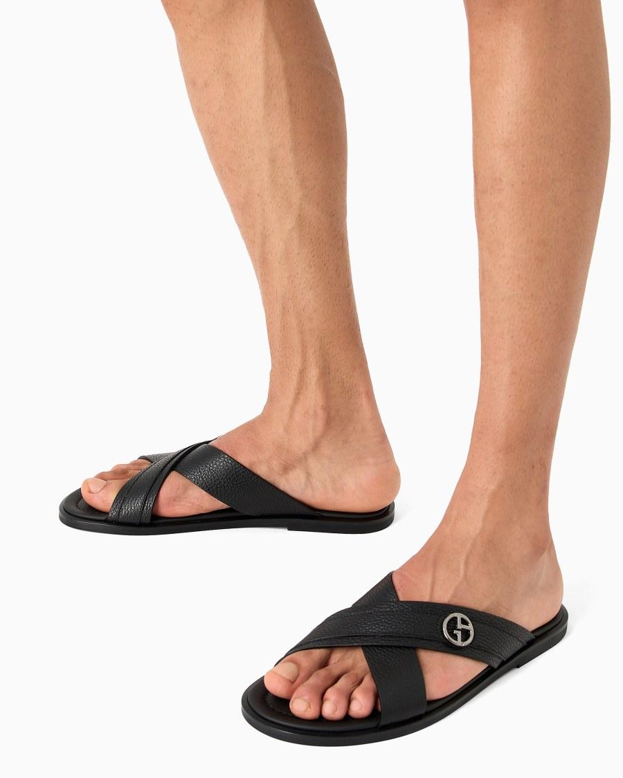 The World Of Armani SANDALI CROSS IN PELLE GRANATA