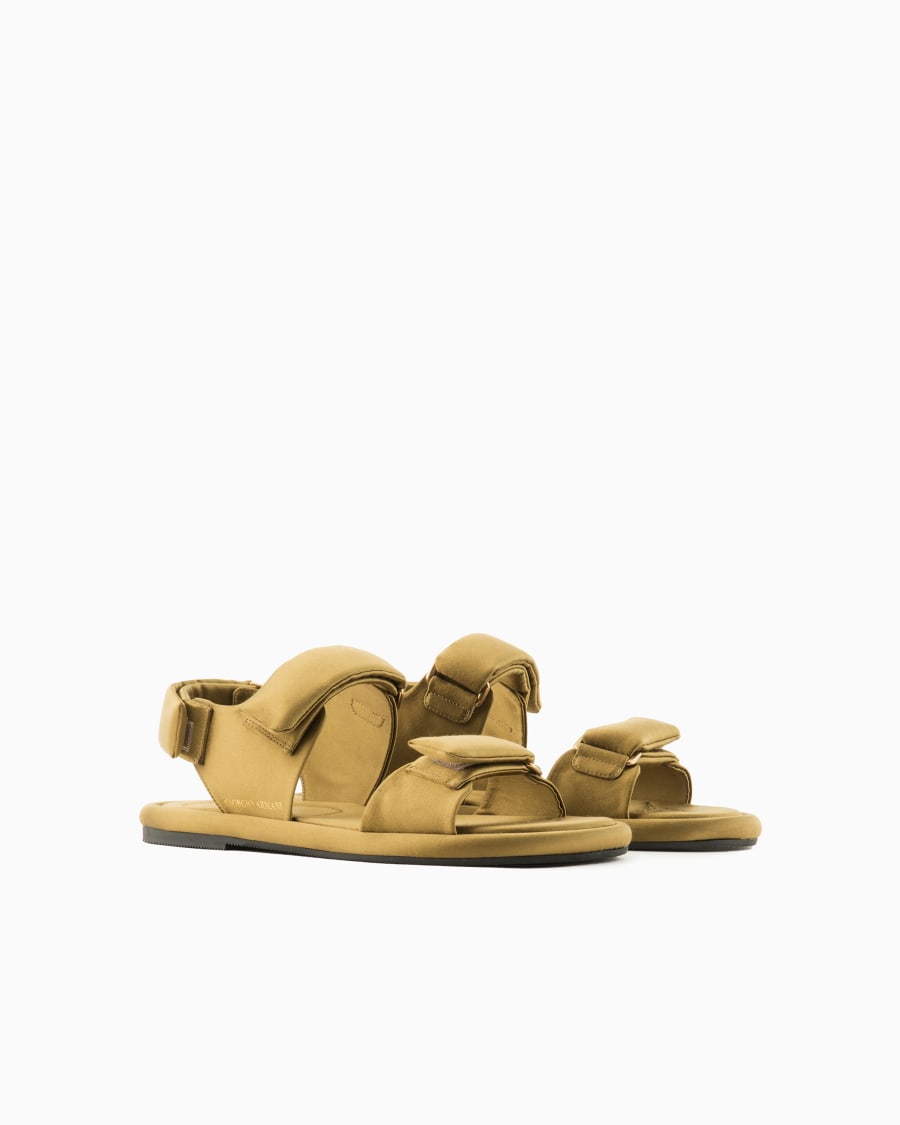 The World Of Armani SANDALI FLAT IN RASO IMBOTTITI