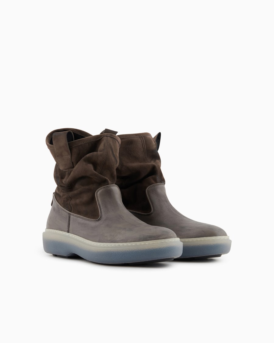 The World Of Armani STIVALETTI IN PELLE E CAMOSCIO