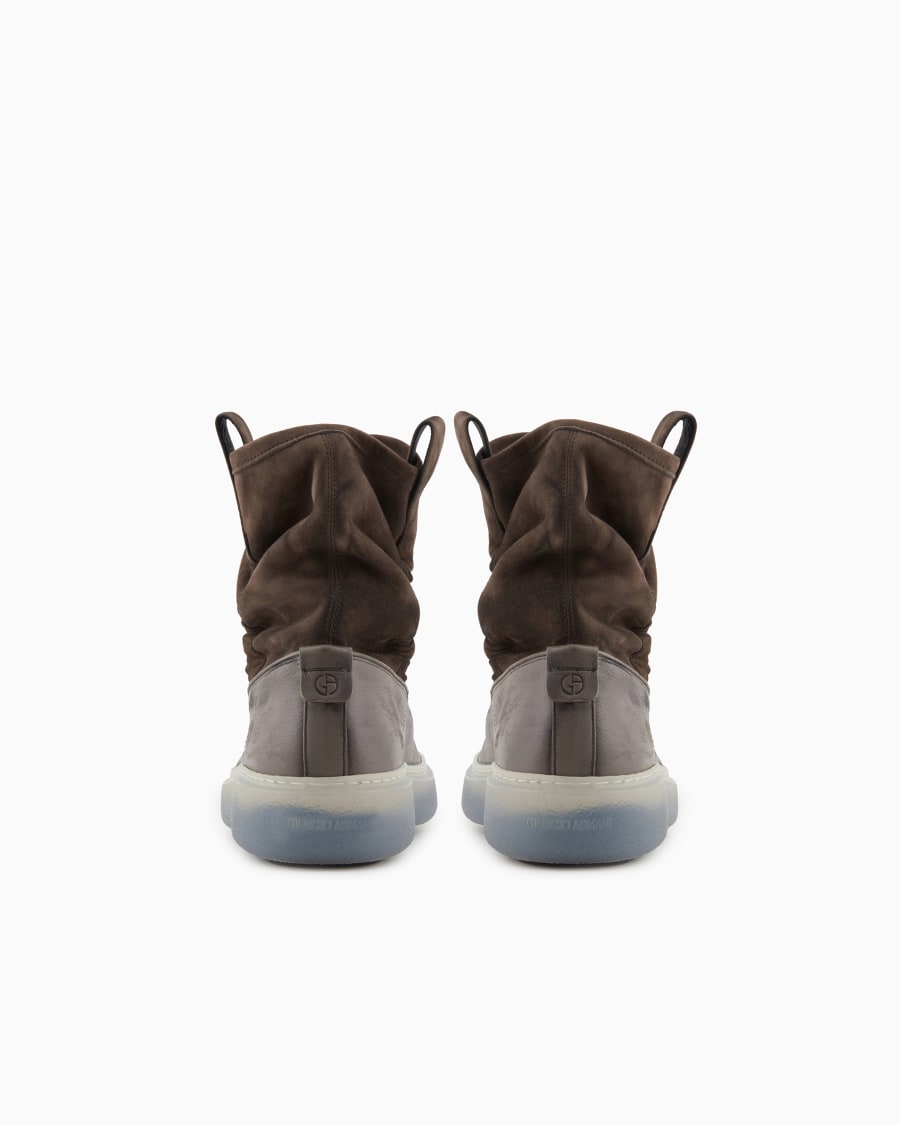 The World Of Armani STIVALETTI IN PELLE E CAMOSCIO