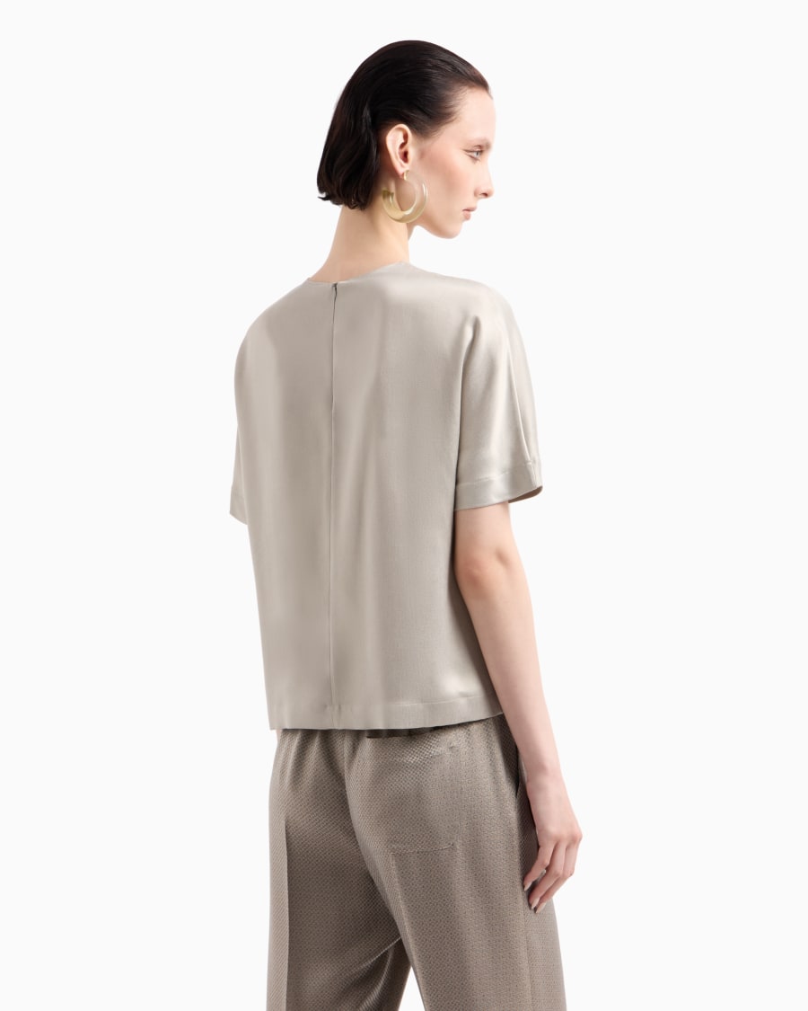 The World Of Armani TOP