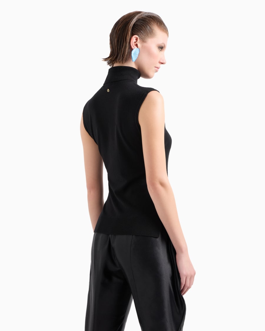 The World Of Armani TOP CON COLLO A LUPETTO IN LANA VERGINE