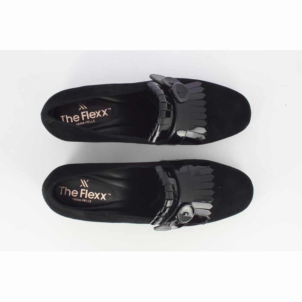 The Flexx BONILLA-CAMOSCIO/NAPLACK