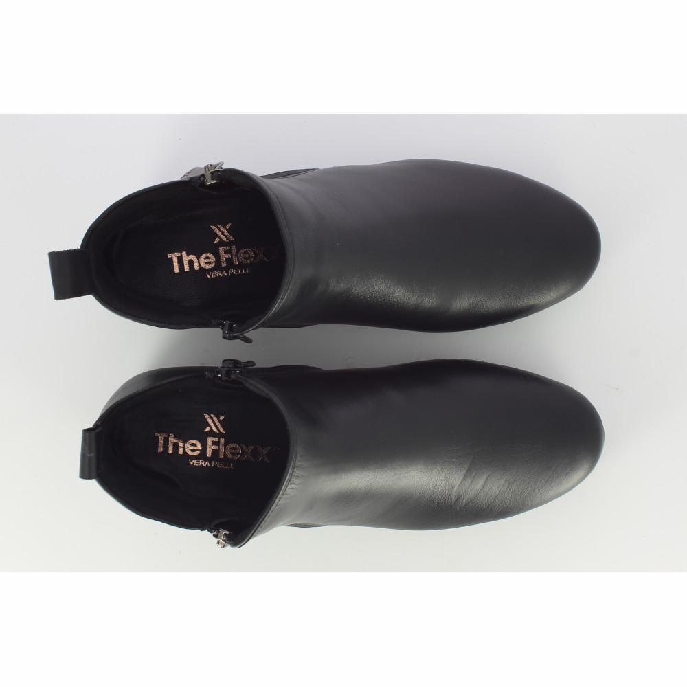 The Flexx ROBERT TOO-SOFTY