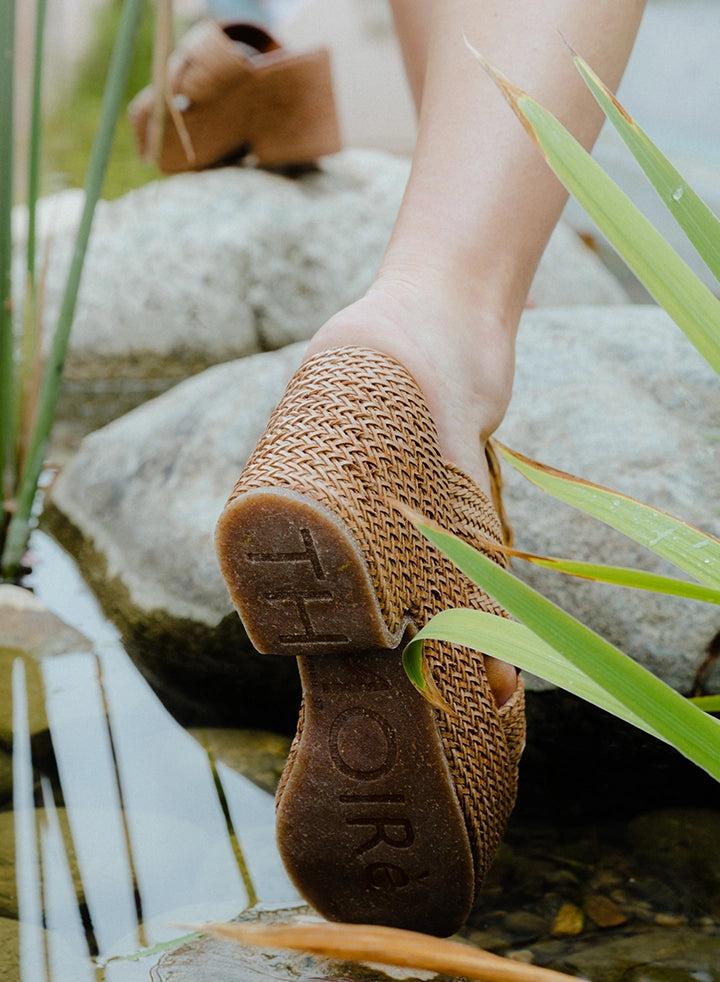 Themoirè ADILIA MICRO WEAVED BROWN