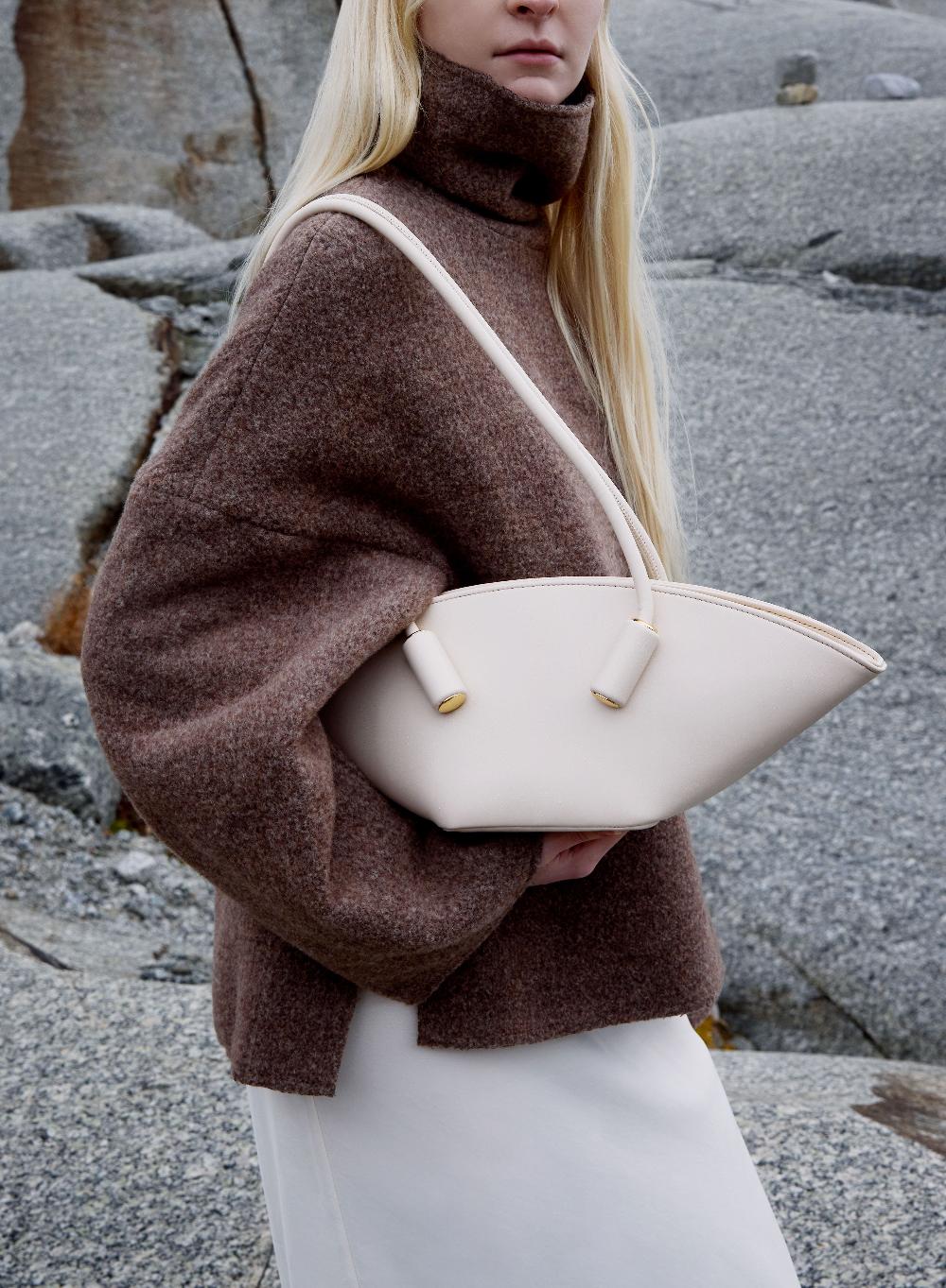 Themoirè OLIMPIA VEGAN FABRIC SHELL