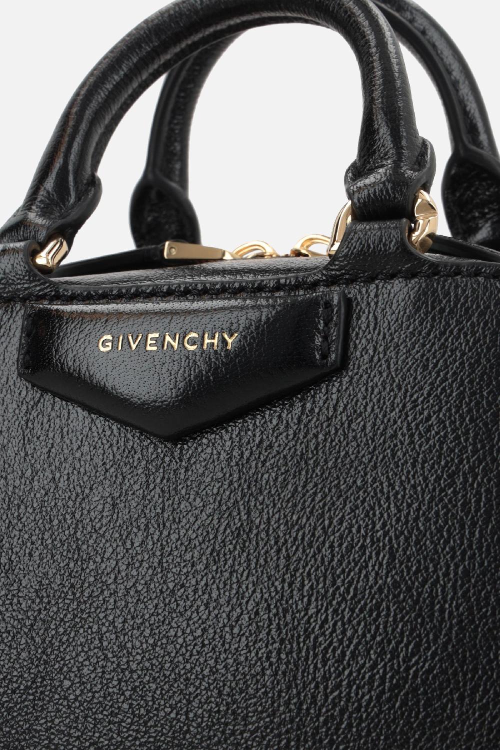 GIVENCHY Borsa A Mano Antigona Cube Nano In Pelle Lucida