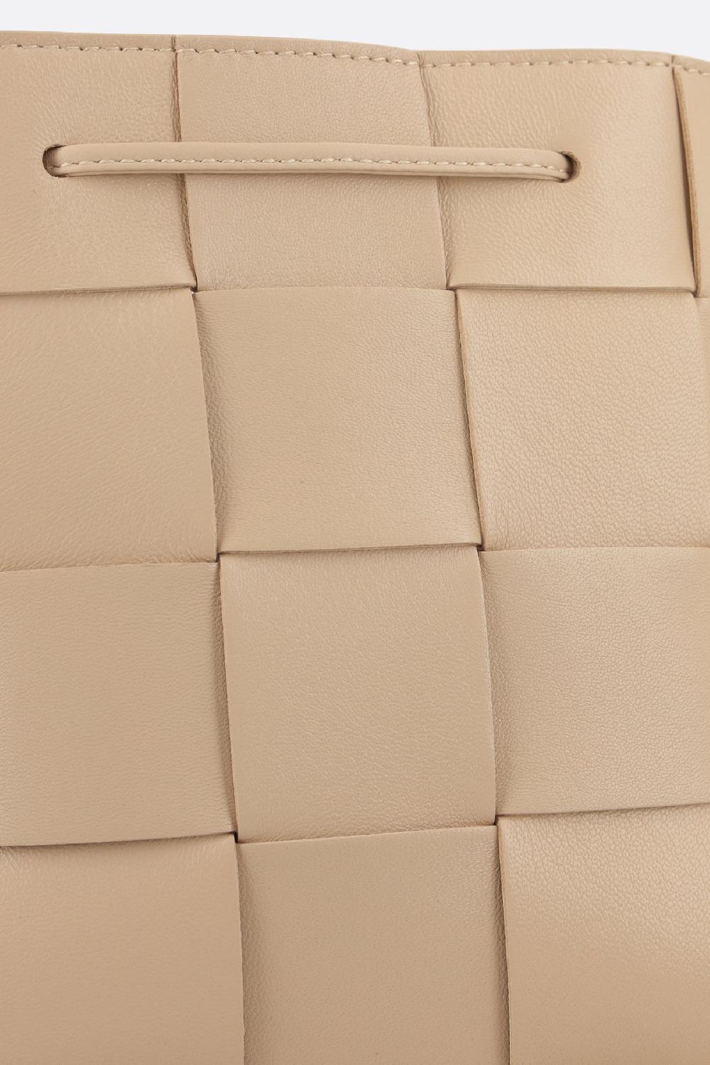 BOTTEGA VENETA Borsa A Secchiello Cassette Small In Maxi Intrecciato Nappa