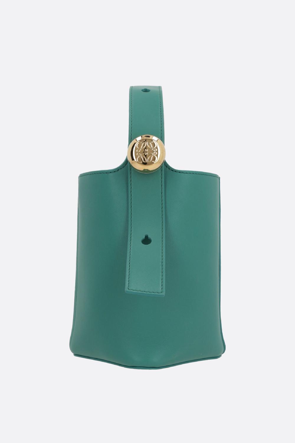 LOEWE borsa a secchiello Pebble mini in pelle liscia