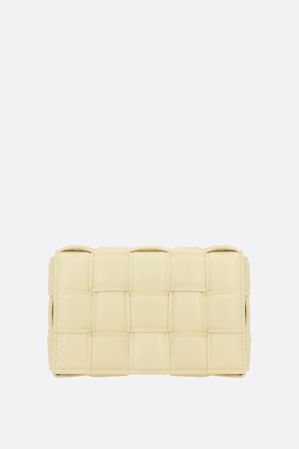 BOTTEGA VENETA borsa a spalla Cassette mini in Intrecciato nappa imbottito