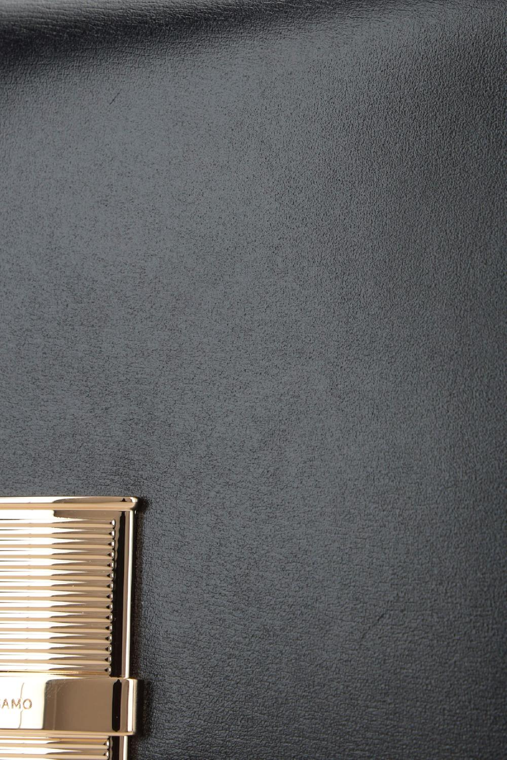 FERRAGAMO Borsa A Spalla Fiamma Small In Pelle Liscia