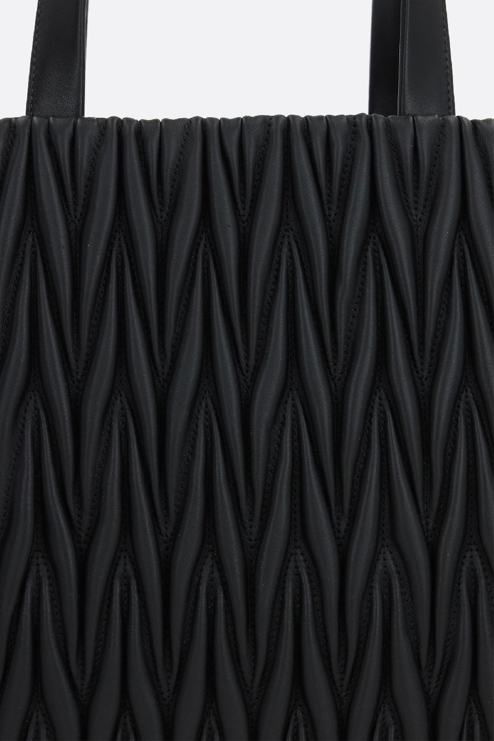 MIU MIU Borsa Tote Large In Nappa Matelassé Con Logo