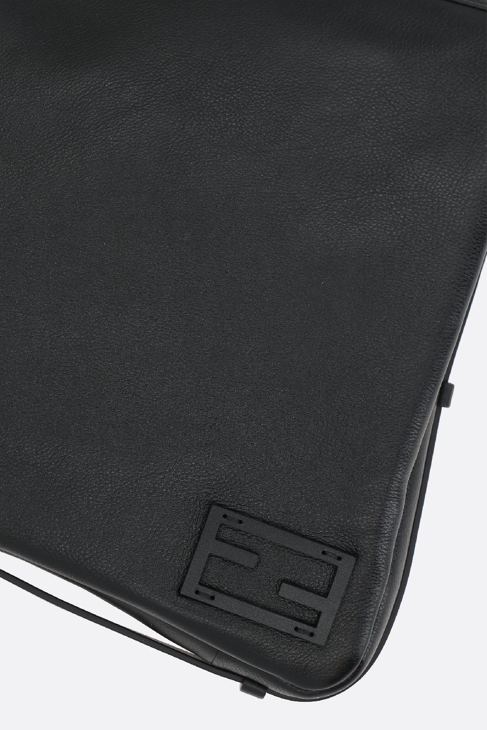 FENDI Borsa Simply Fendi Large In Pelle Semilucida