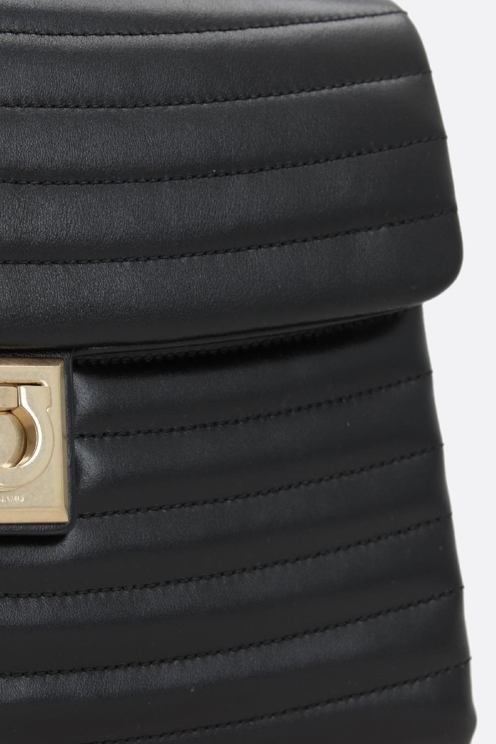 FERRAGAMO Borsa A Mano Media In Pelle Matelassé