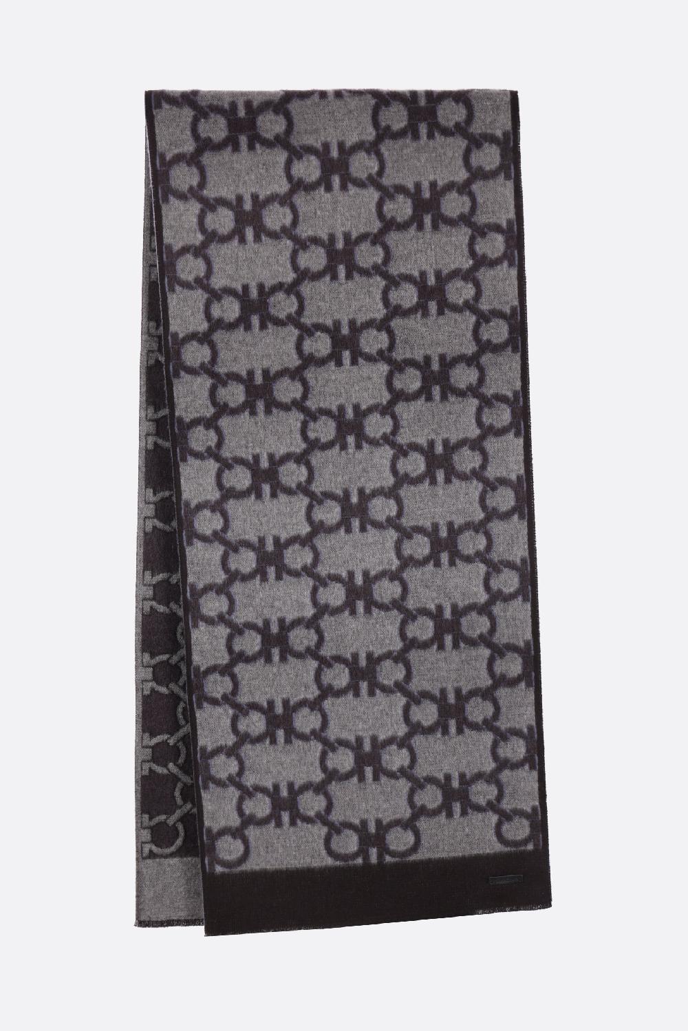 FERRAGAMO Sciarpa Gancini In Seta E Cashmere