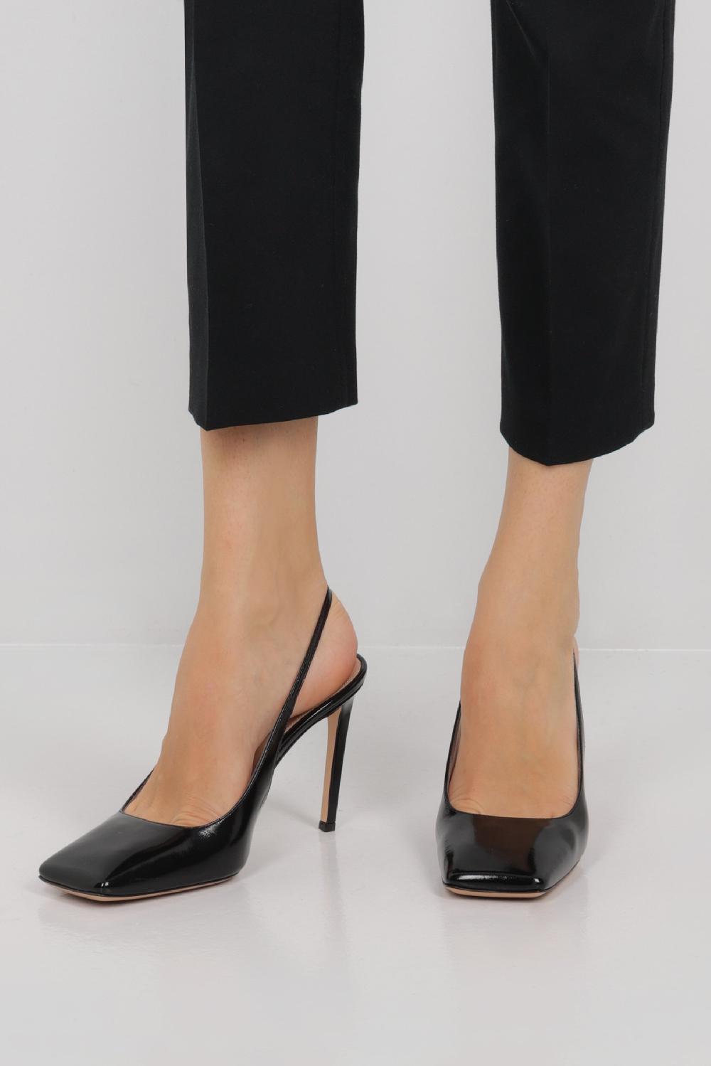 GIANVITO ROSSI Slingback Christina In Vernice