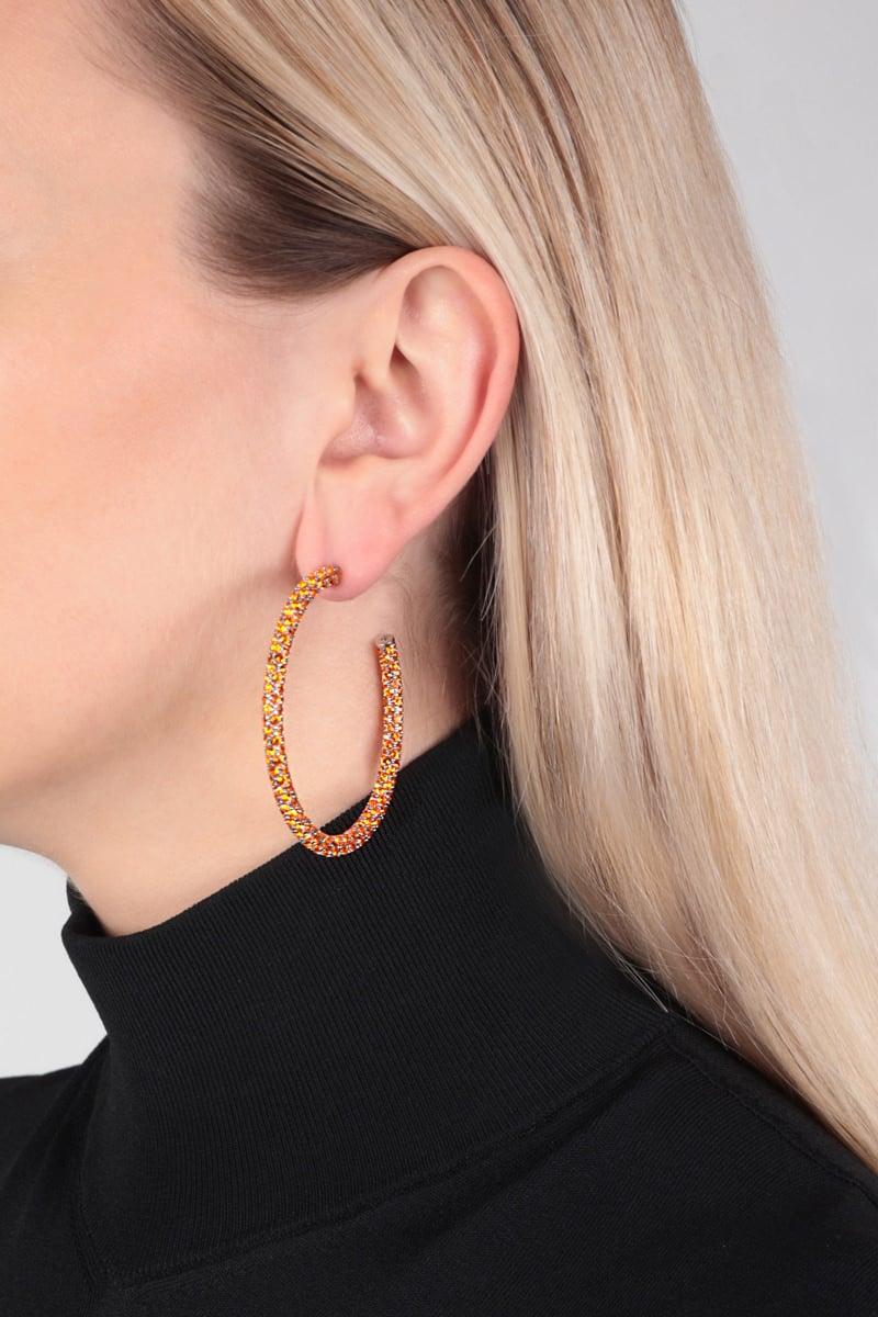 AMINA MUADDI Orecchini A Cerchio Cameron Large In Metallo Con Cristalli