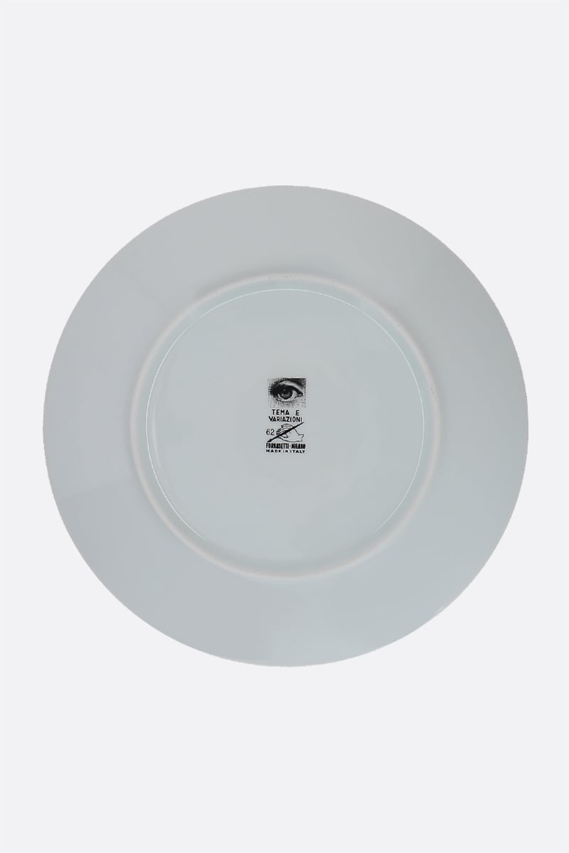 FORNASETTI Piatto Tema E Variazioni N° 62 In Porcellana