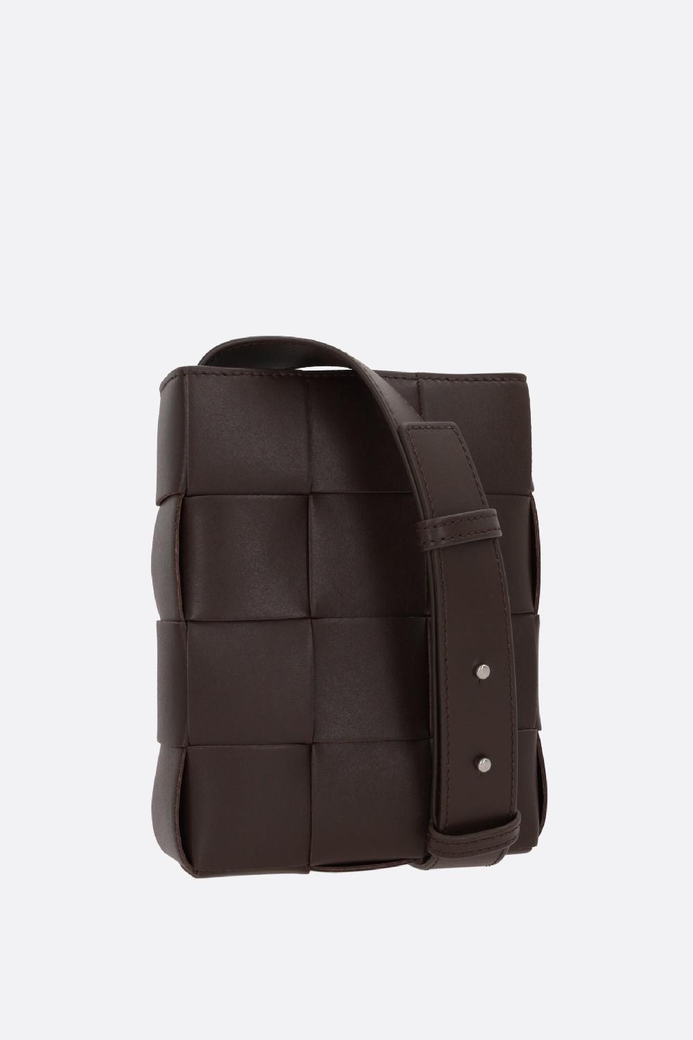 BOTTEGA VENETA Porta Smartphone Cassette In Maxi Intrecciato