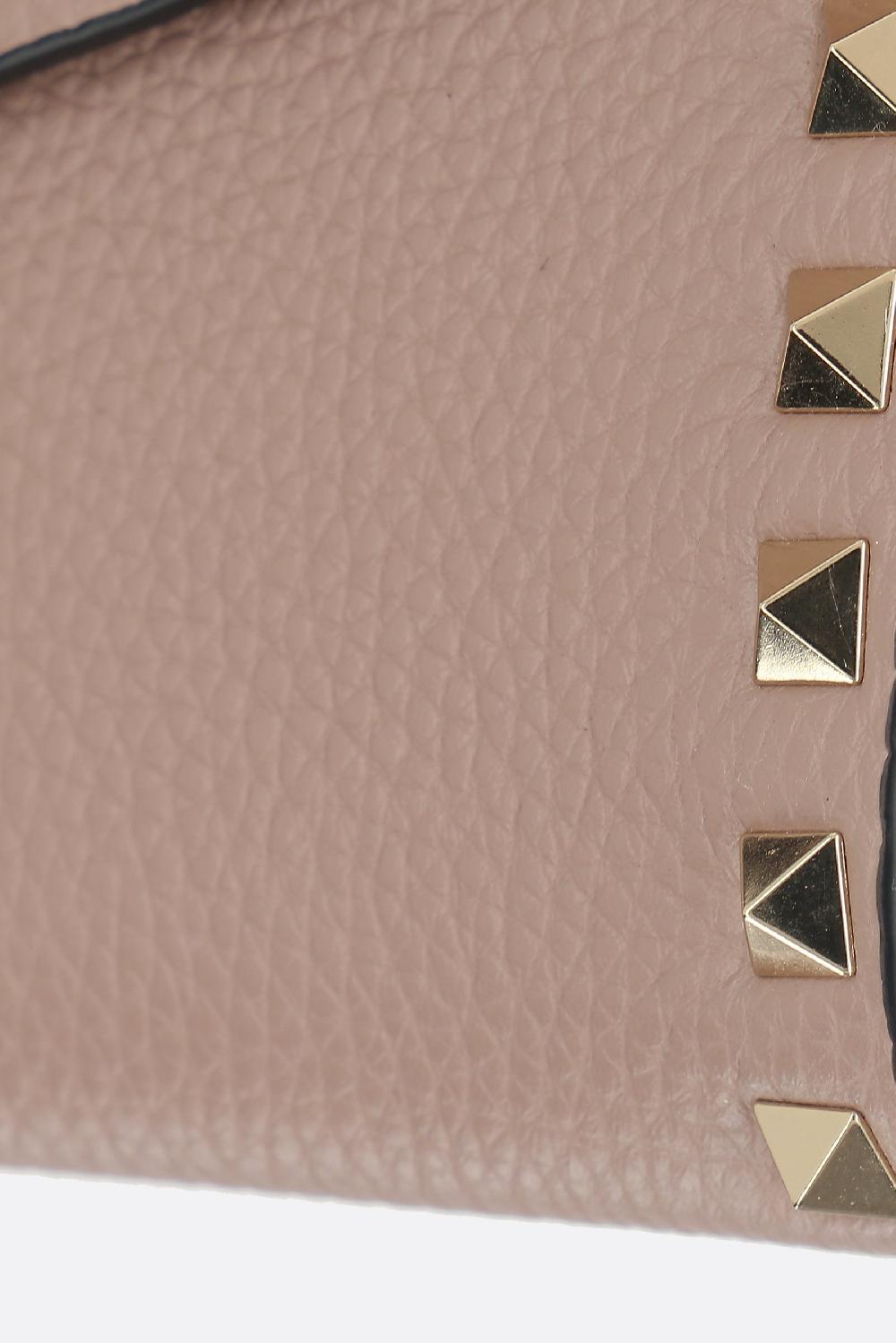 VALENTINO GARAVANI Portafogli Con Catena Rockstud In Pelle Martellata