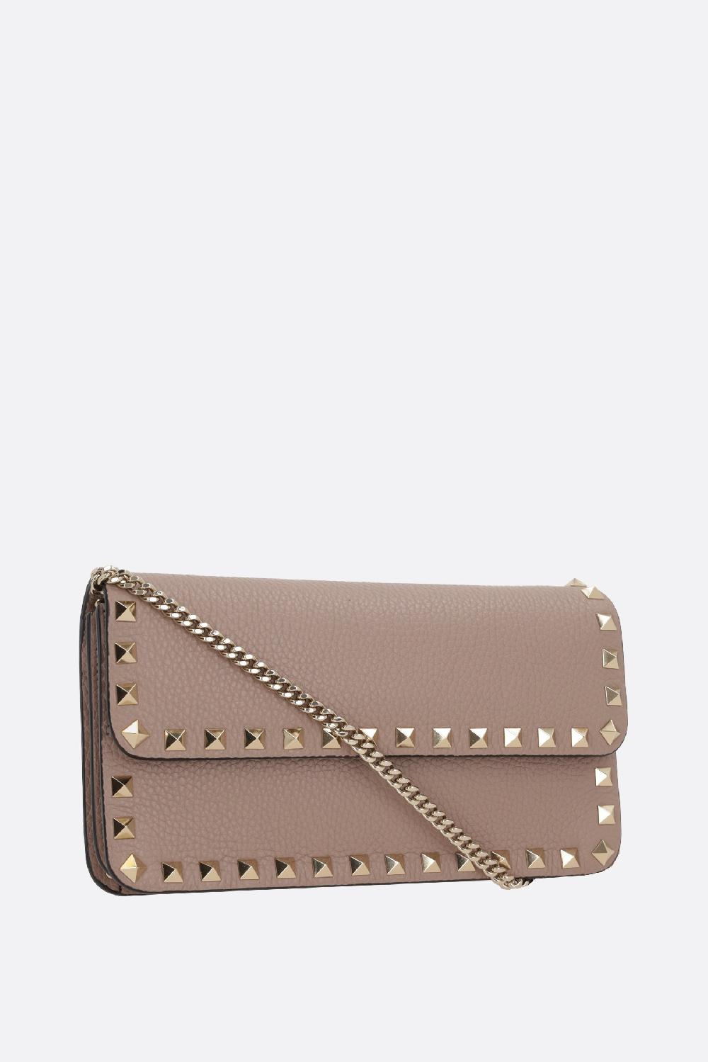 VALENTINO GARAVANI Portafogli Con Catena Rockstud In Pelle Martellata