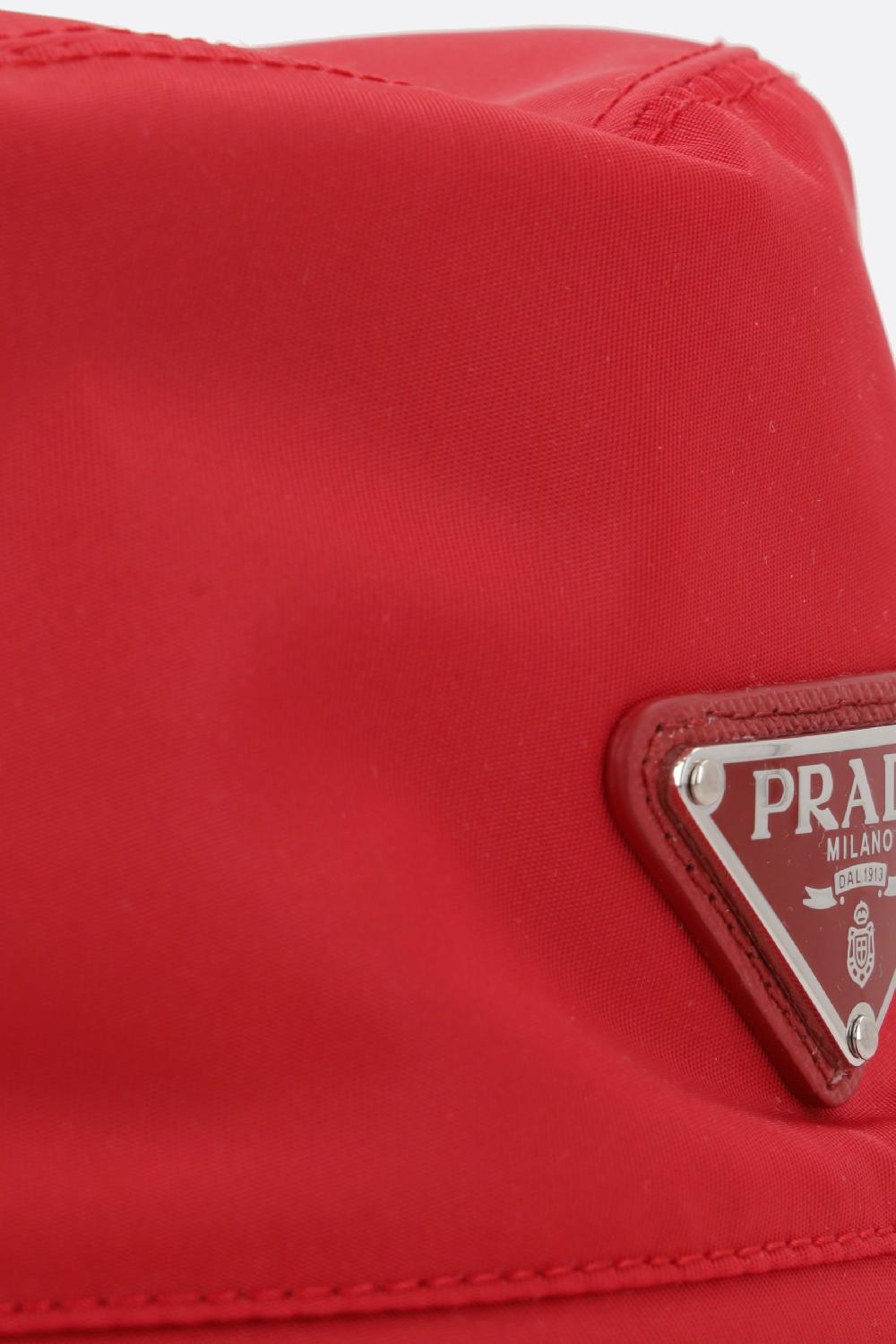 PRADA Cloche In Re-Nylon Con Logo