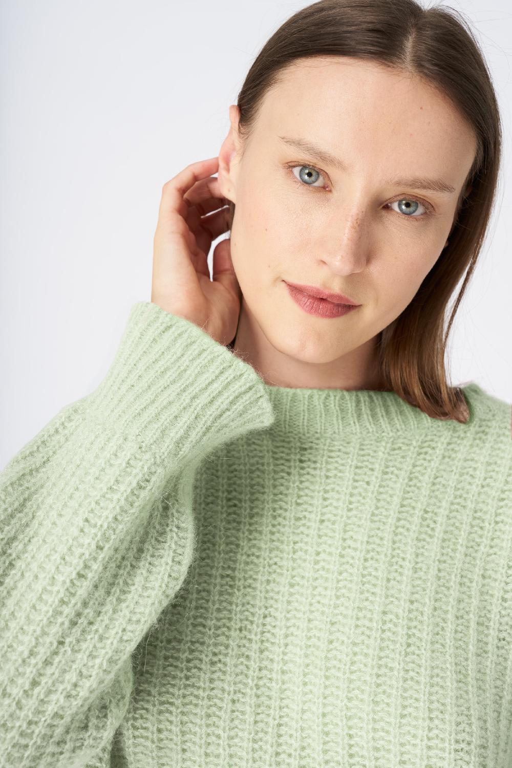 120% Lino Ribbed Cashmere Blend Sweater