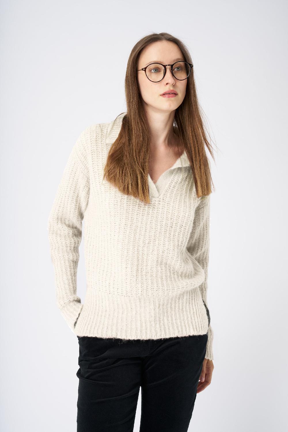120% Lino V-Neck Collared Cashmere Blend Sweater