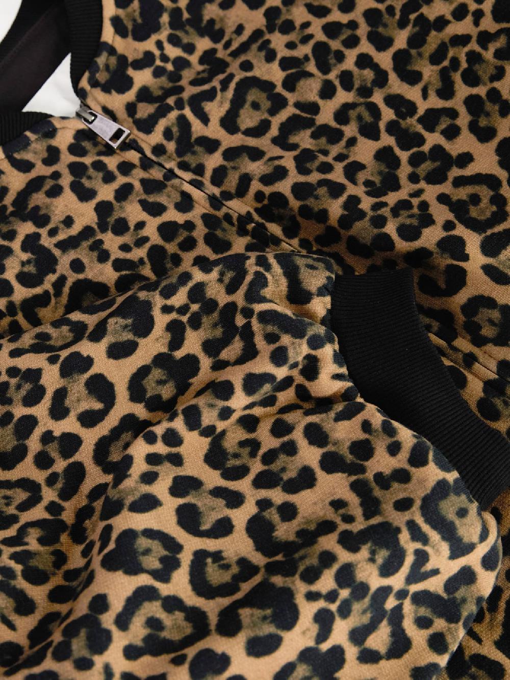 8pm Guilford Cardigan