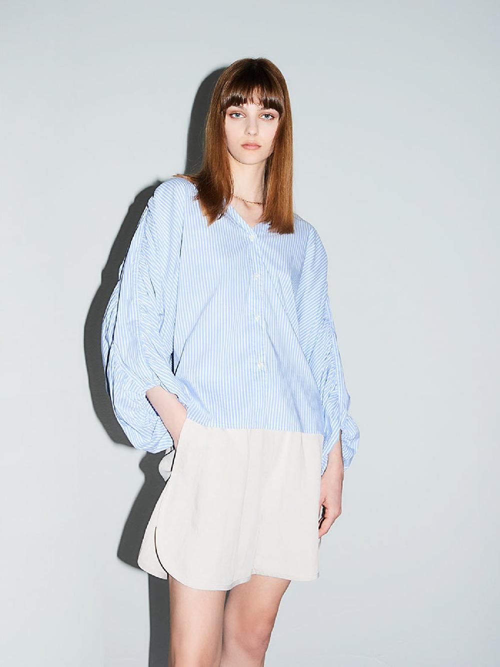 8pm Nuova Delhi Short