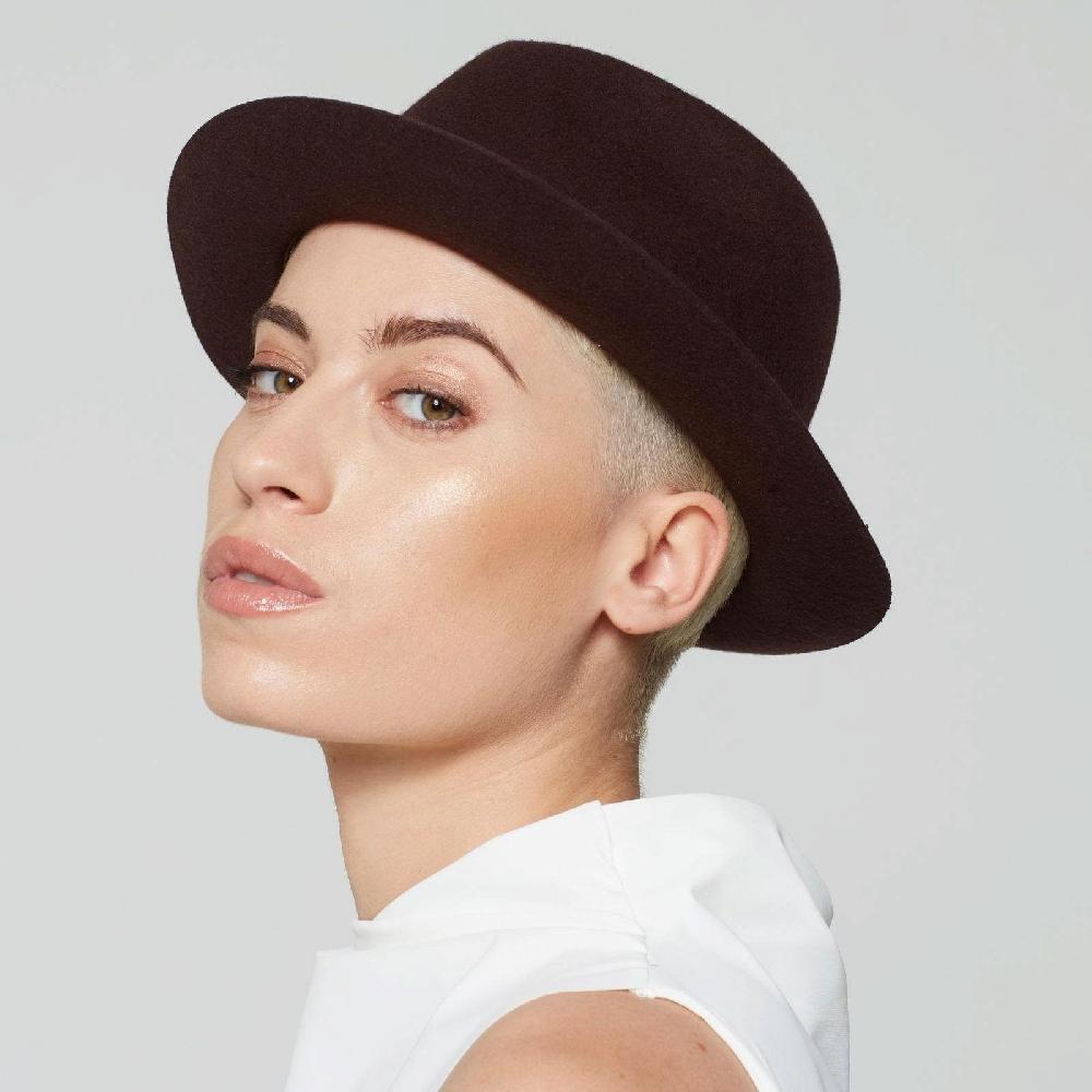 A.S.98 CAPPELLO CLAIRE