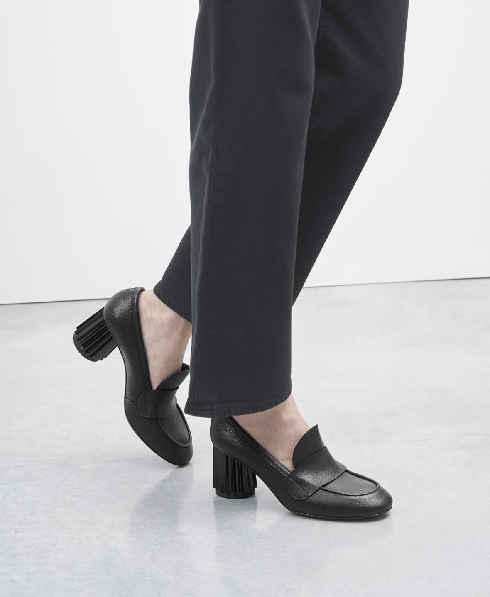 Agl Mocassino Con Tacco Nero Dorica M Moc