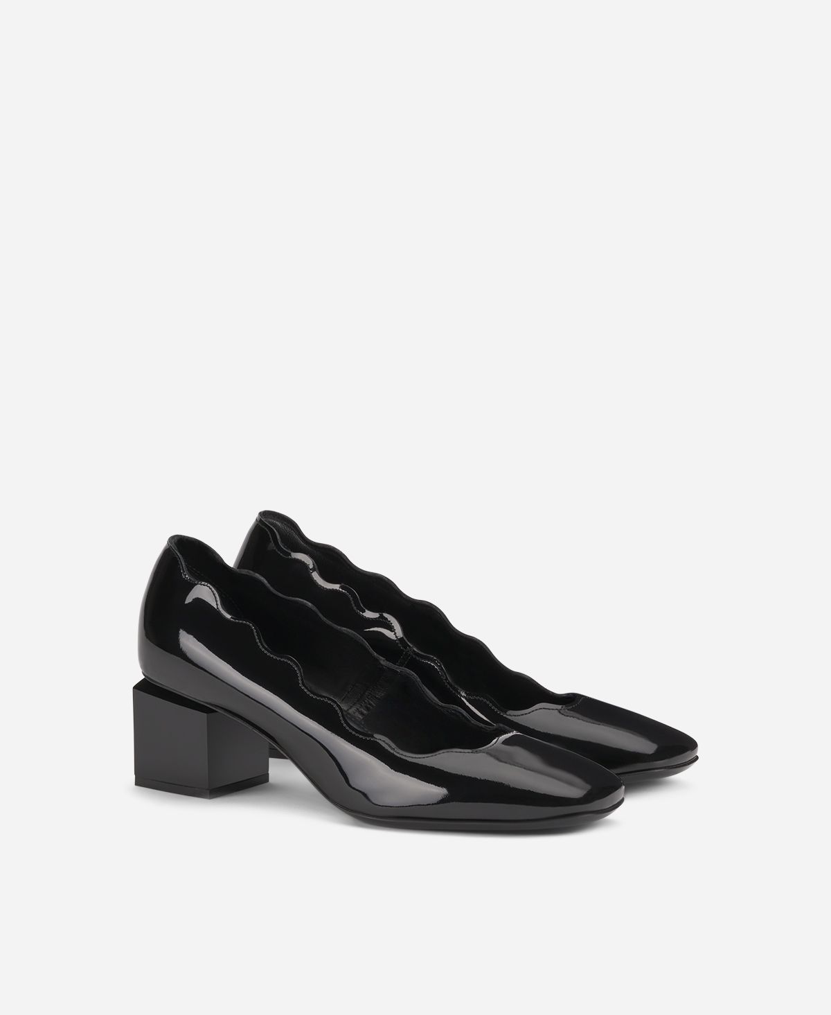 Agl Pump In Vernice Nero Angie Wave