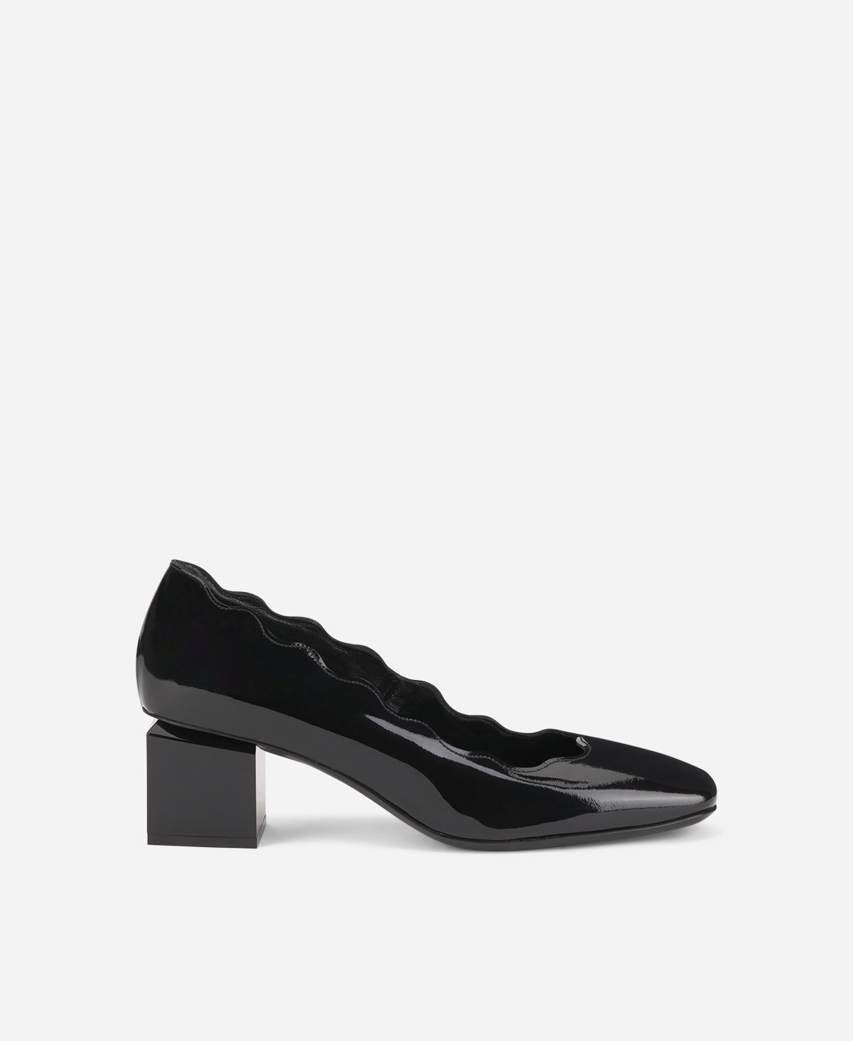 Agl Pump in vernice Nero Angie Wave